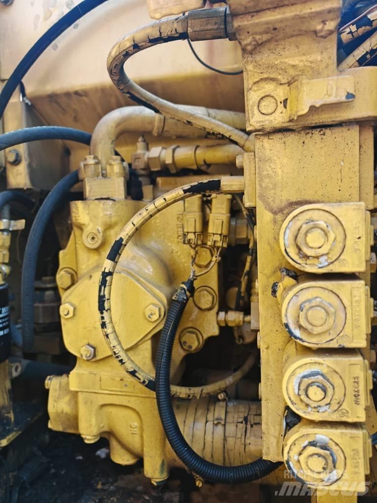 Komatsu PW 130ES-6K Mobilbagger