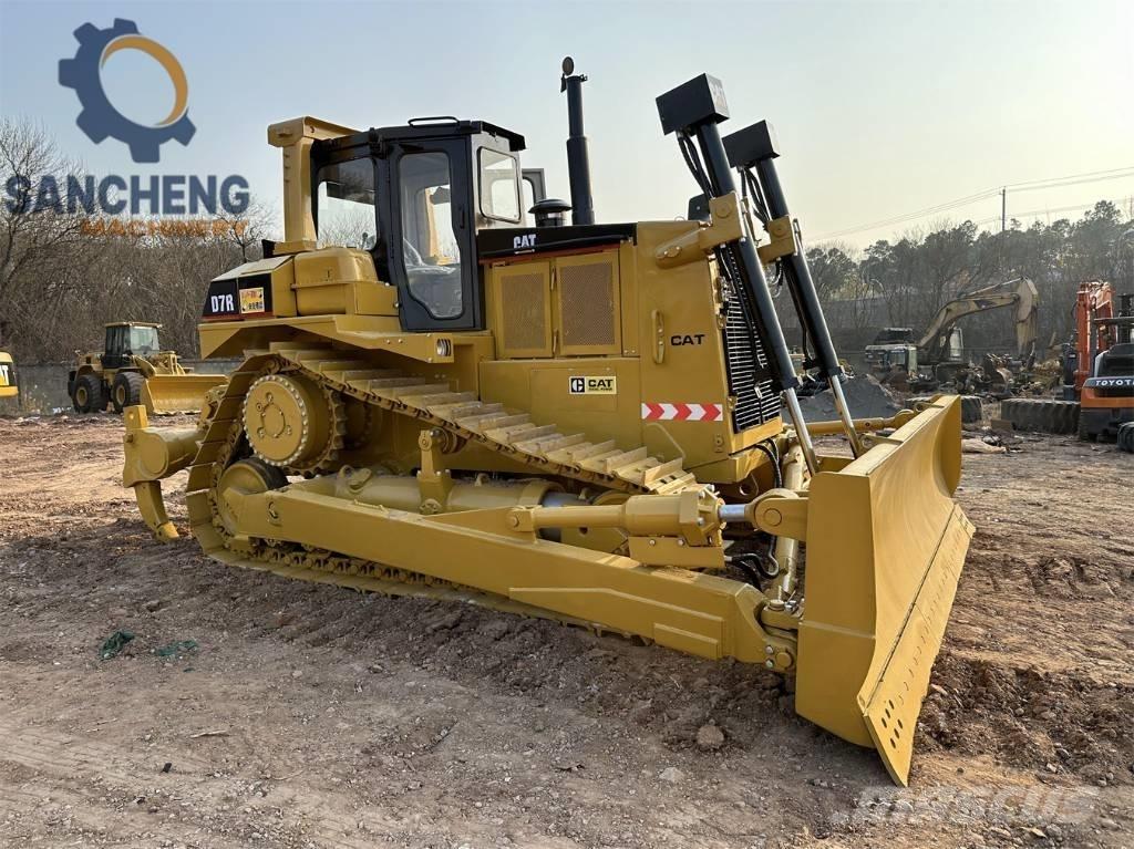 CAT D7R Bulldozer