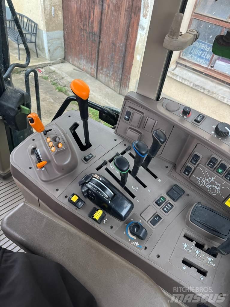 John Deere 6155M Traktoren