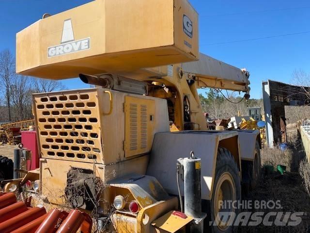 Grove RT 522 All-Terrain-Krane