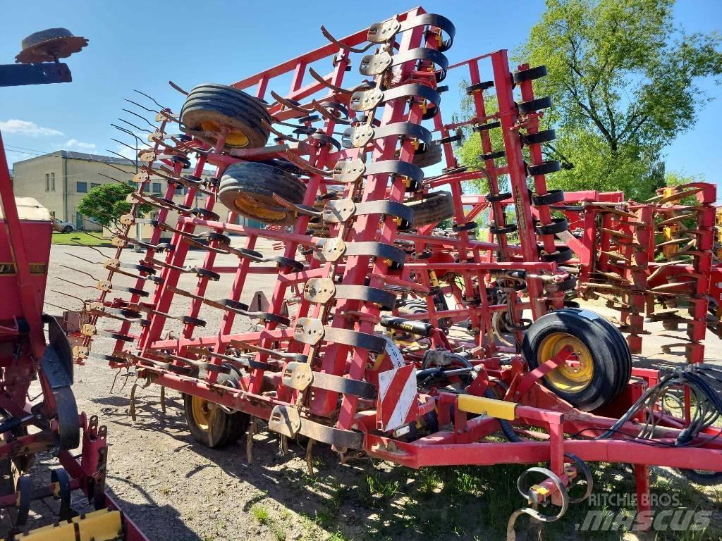 Väderstad NZA800 Grubber