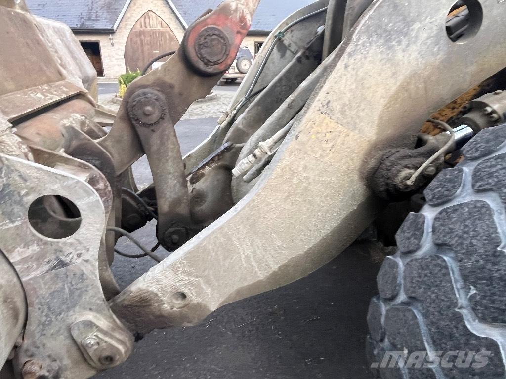 Volvo L 120 E Radlader