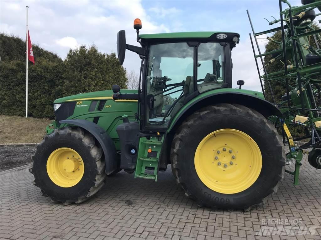 John Deere 6R 140 Traktoren