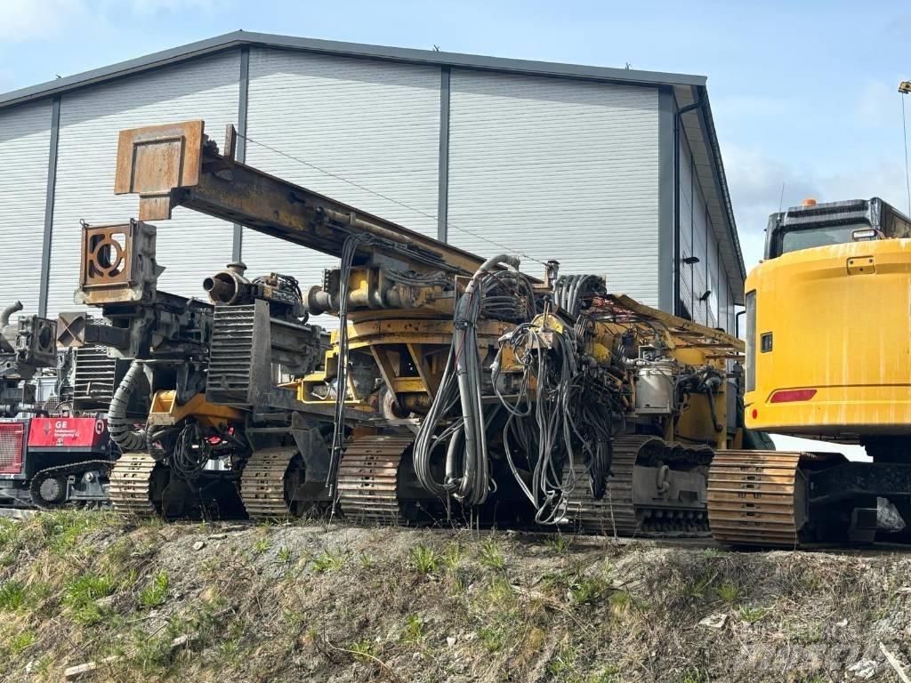 Klemm KR 807 - 5 Rammen