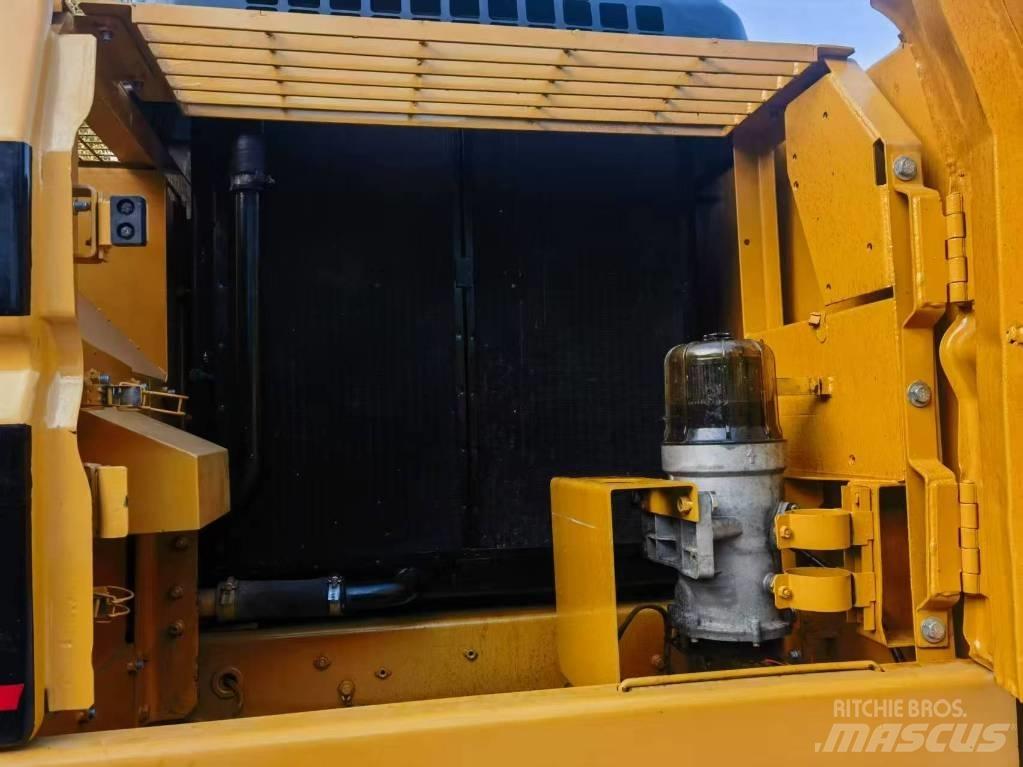 CAT CAT325B Materialumschlag