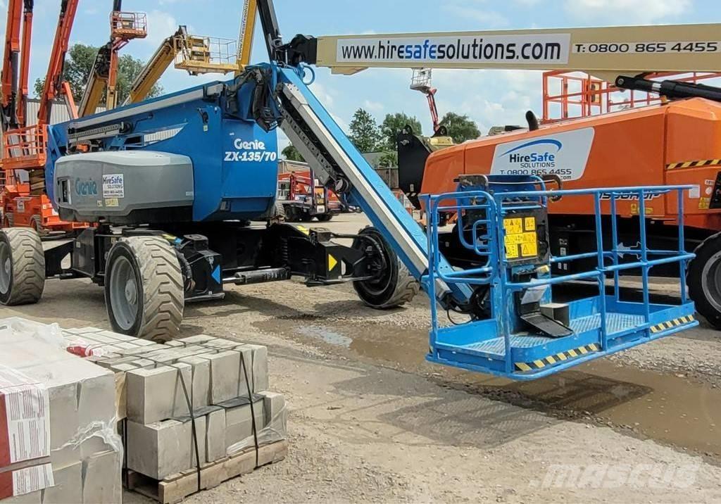 Genie ZX 135/70 Gelenkteleskoparbeitsbühnen