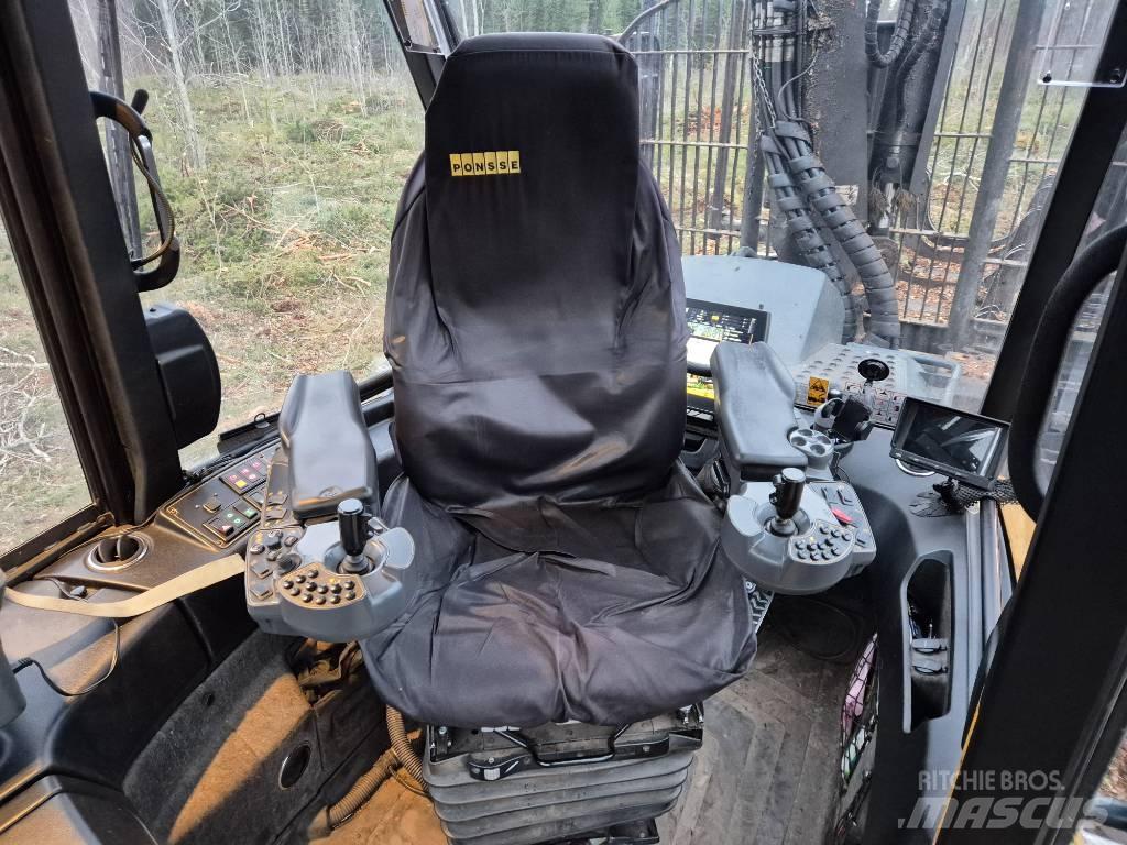 Ponsse bison Forwarder