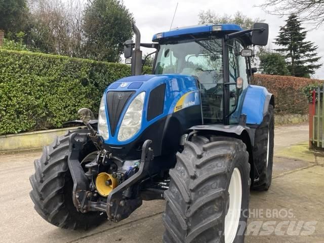 New Holland T 6080 Traktoren