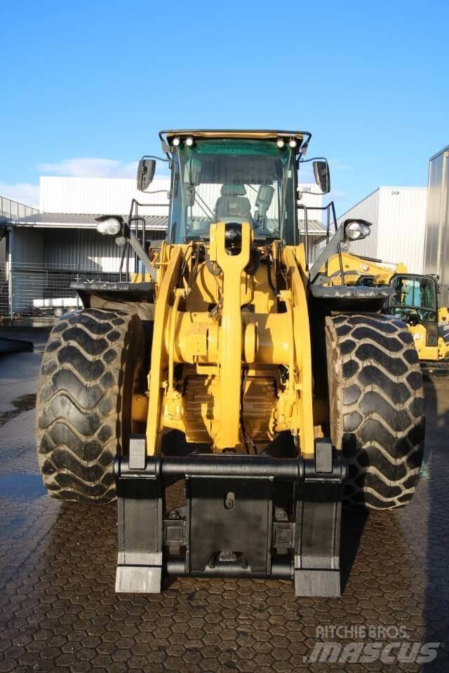 CAT 966M Radlader