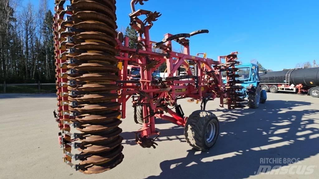Väderstad Topdown500 Grubber