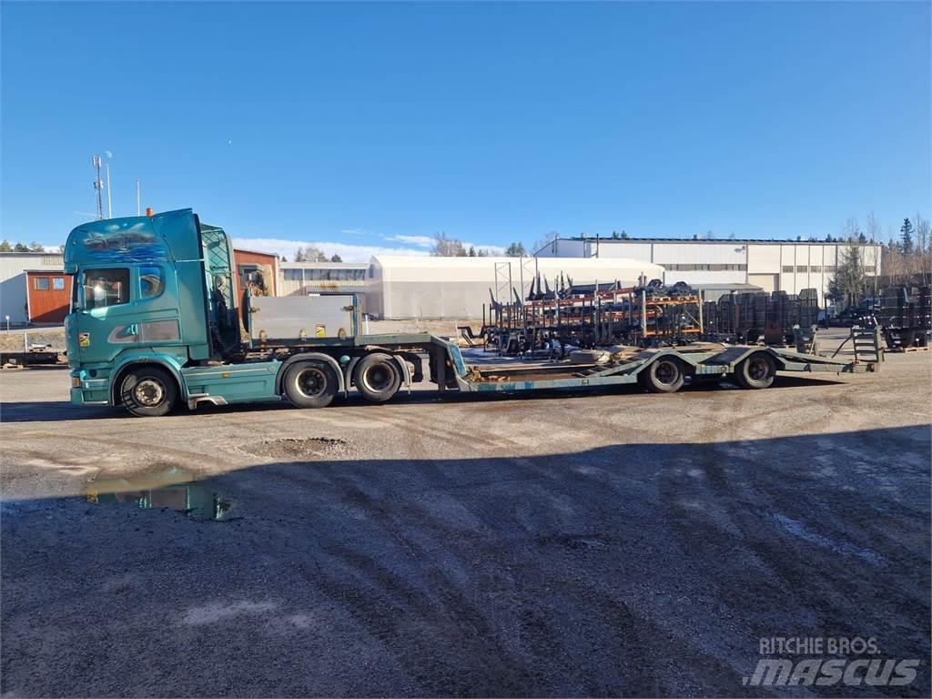 Scania R520 Forsttransportfahrzeuge
