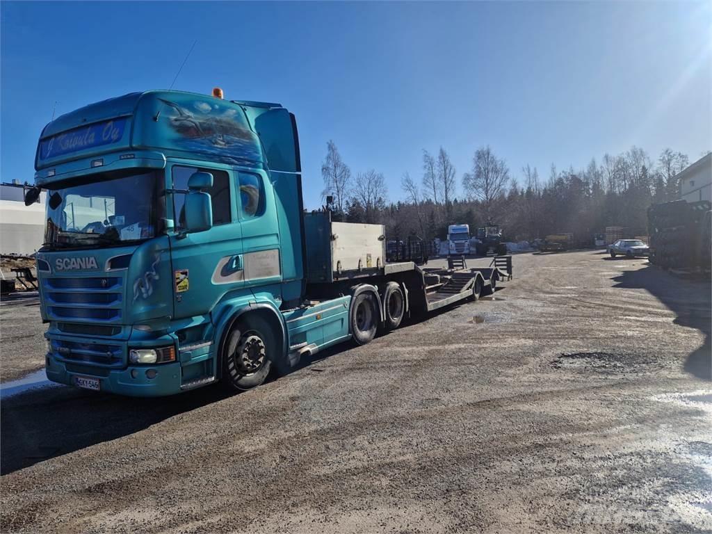Scania R520 Forsttransportfahrzeuge