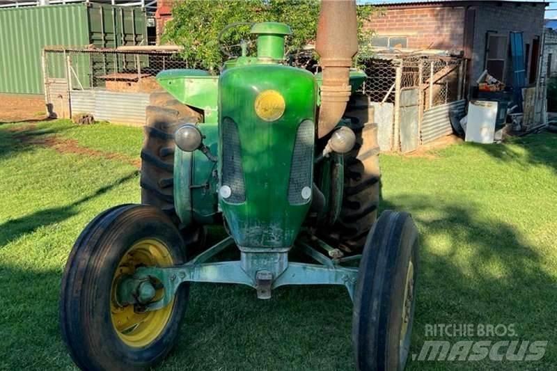 John Deere Lance Traktoren