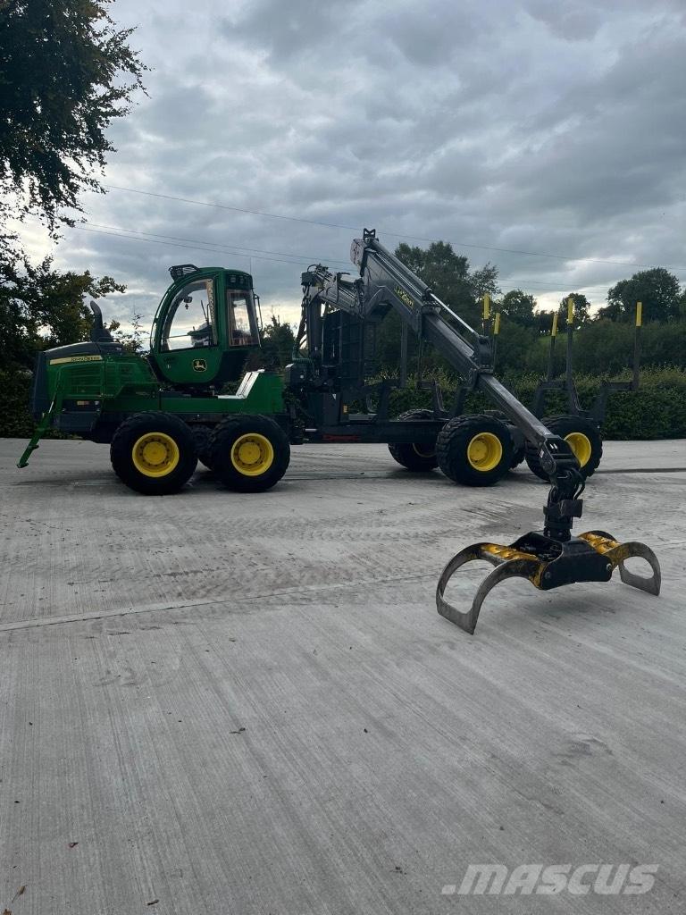 John Deere 1510G Forwarder
