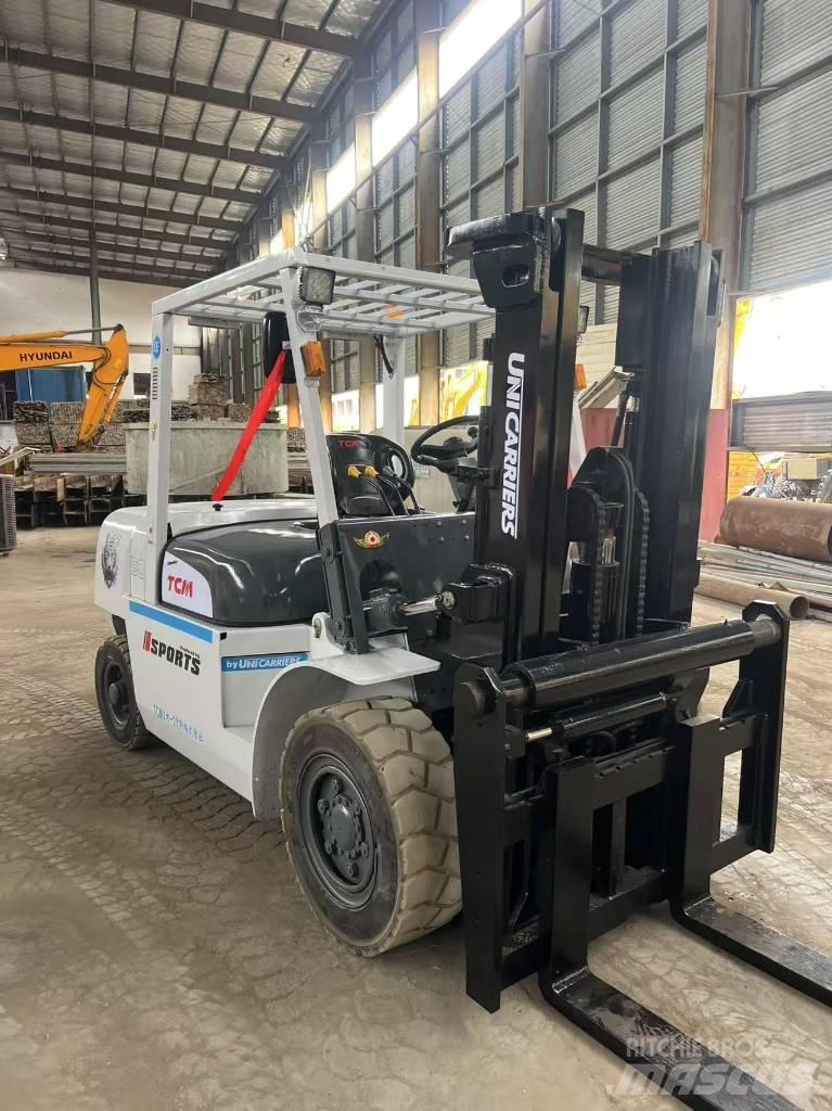TCM FD50 Dieselstapler