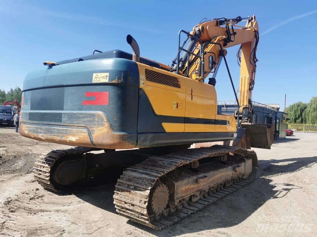 Hyundai HX 260 NL Raupenbagger