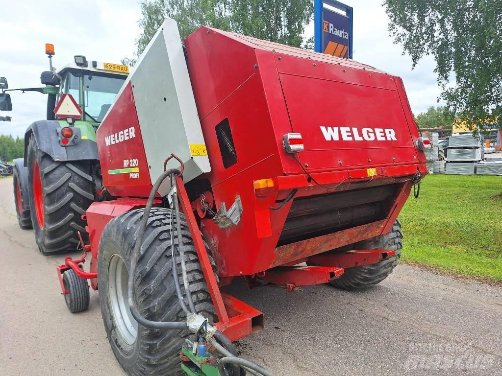 Welger 220 Profi Rundballenpressen