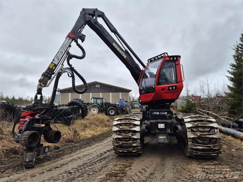 Komatsu 901 XC Harvester