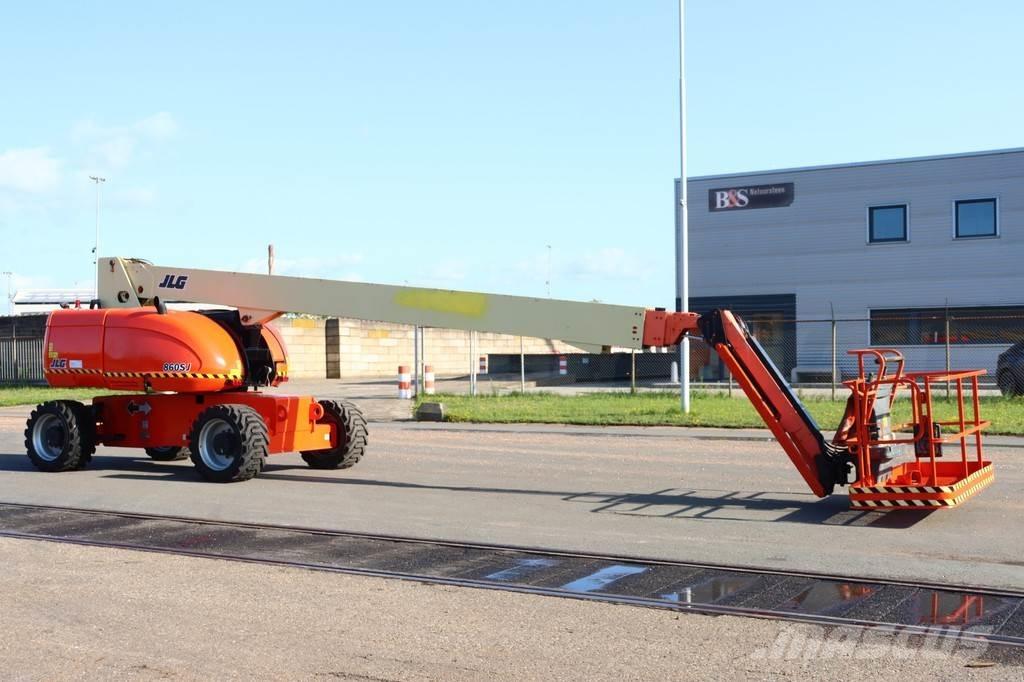JLG 860SJ Teleskopbühnen