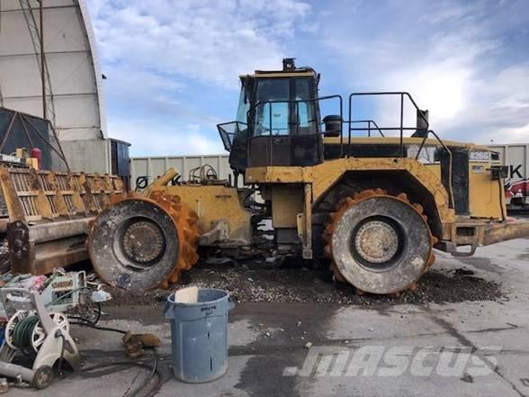 CAT 826 G Erdbauwalzen