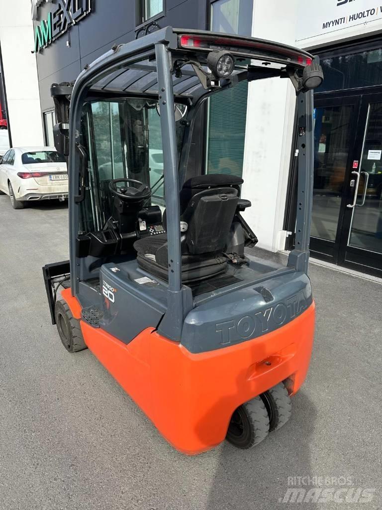 Toyota 8FBE20T Elektrostapler