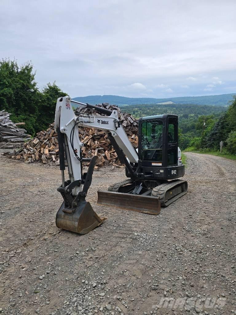 Bobcat E42 Minibagger < 7t