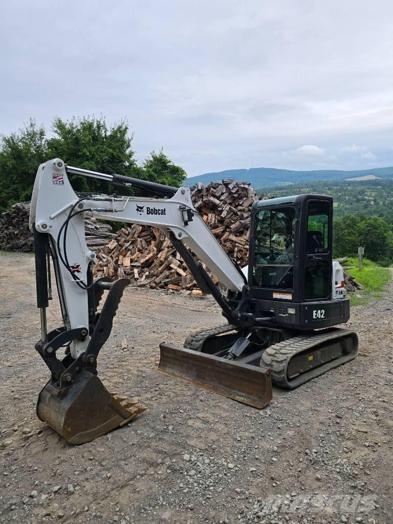Bobcat E42 Minibagger < 7t