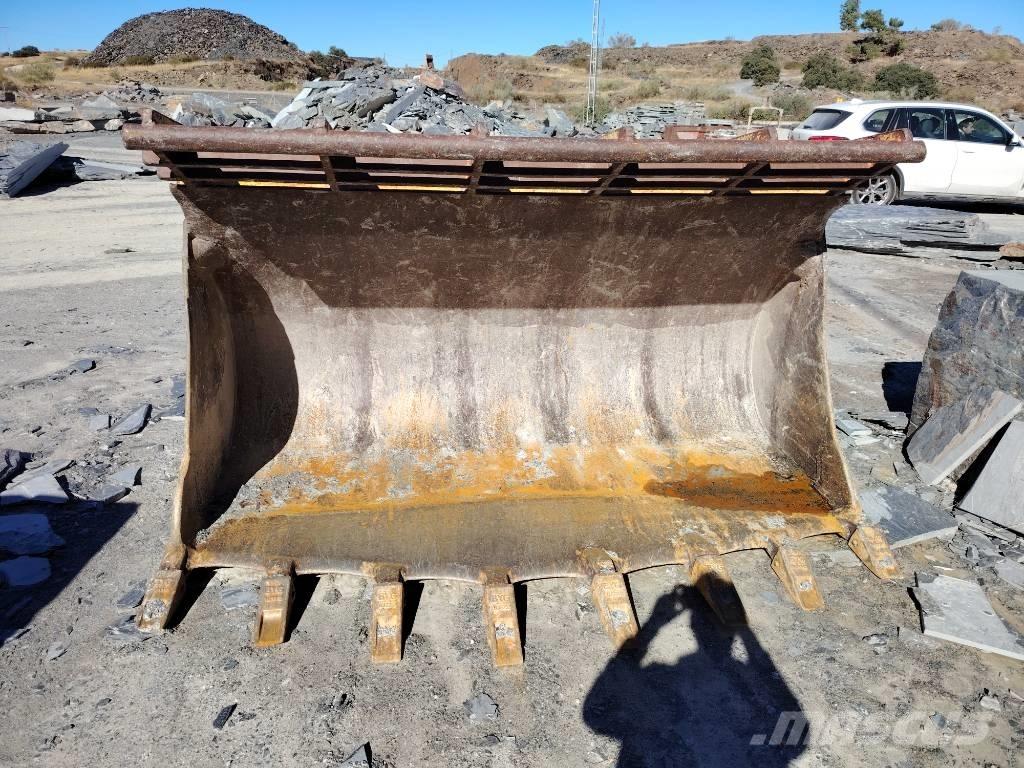 Hitachi ZW 180-6 Radlader