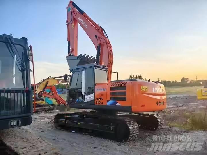 Hitachi ZX210 Raupenbagger