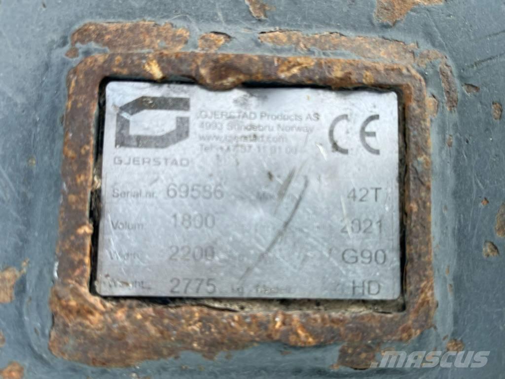 Gjerstad !!SOLD!! G90 Schaufeln