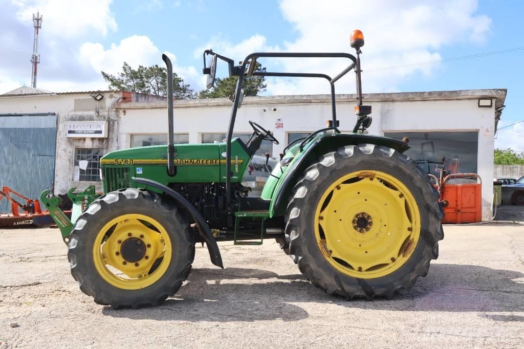 John Deere 5400 Traktoren