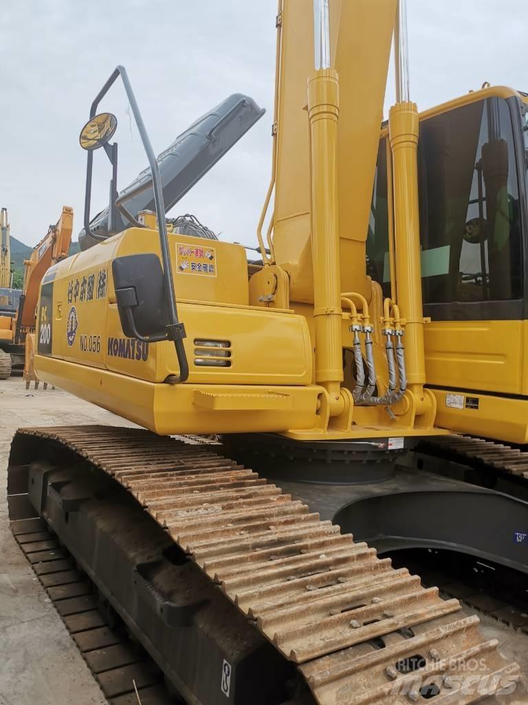 Komatsu PC 200 LC-8 Raupenbagger