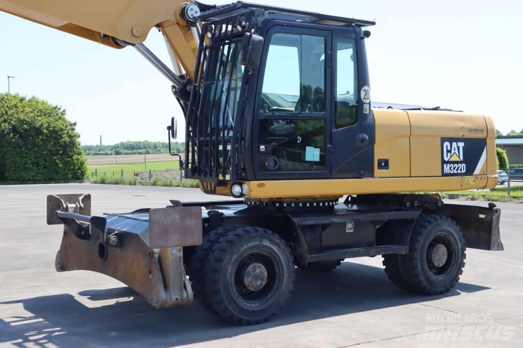 CAT M 322 D Mobilbagger