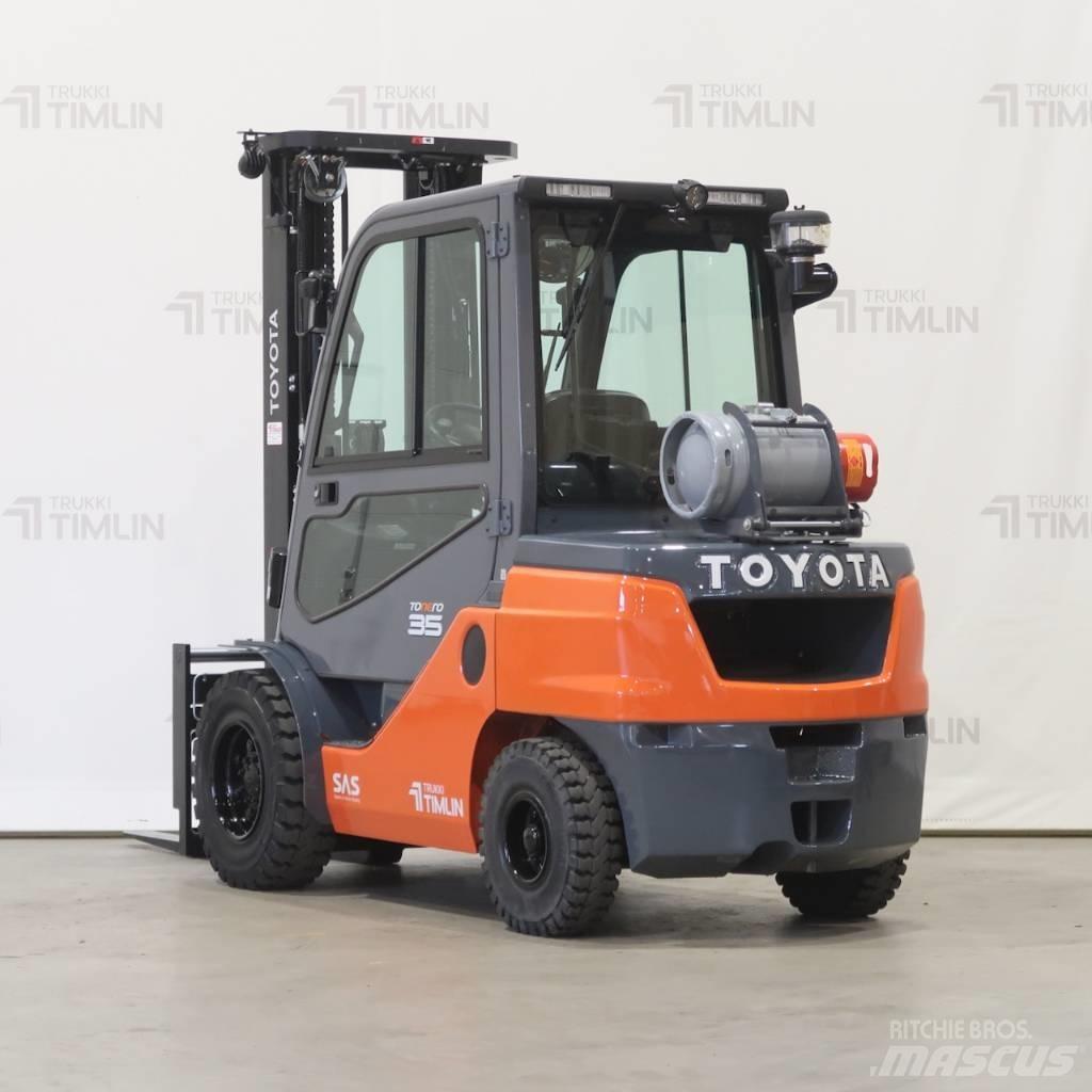 Toyota 02-8FGJF35 Gasstapler