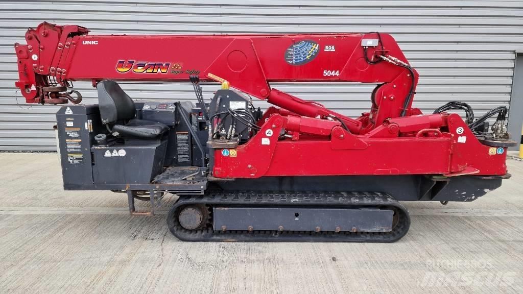 Unic URW-506 Minikrane