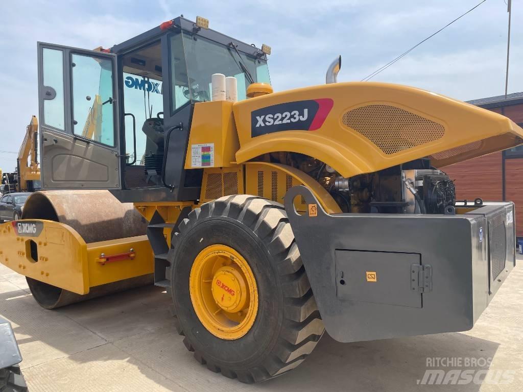 XCMG XS 223 J Walzenzüge