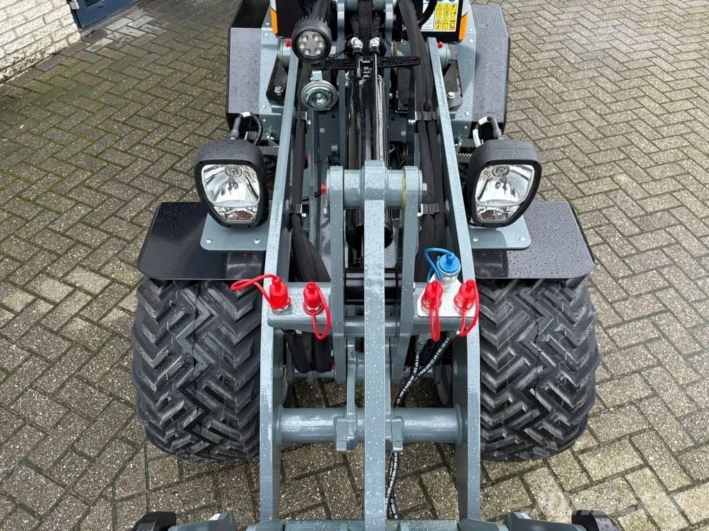 Giant G1500L Xtra Minilader