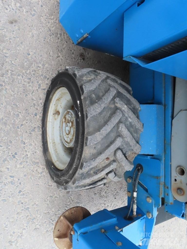 Genie GS 3268 RT Scheren-Arbeitsbühnen