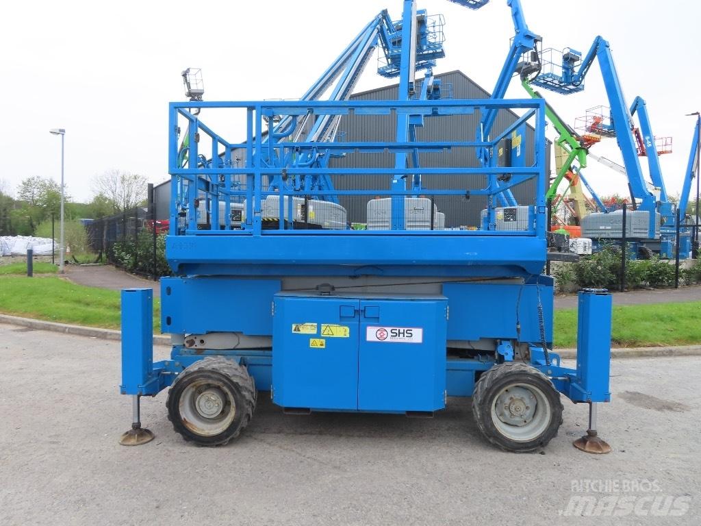Genie GS 3268 RT Scheren-Arbeitsbühnen