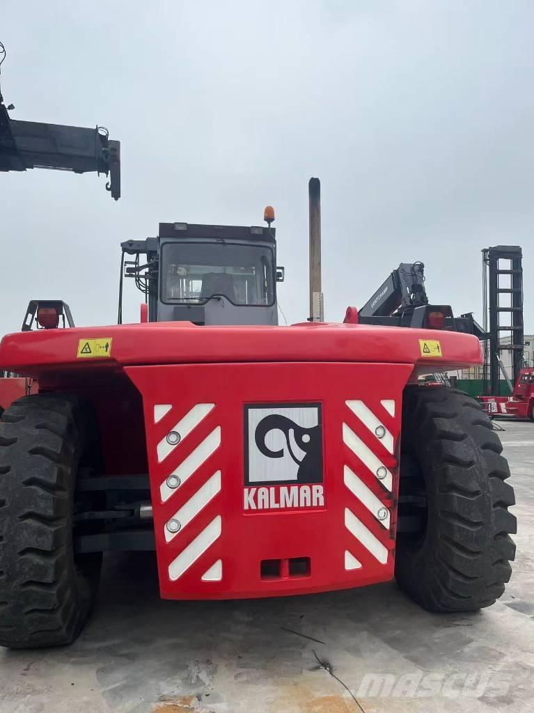 Kalmar DCF 300-12 Dieselstapler