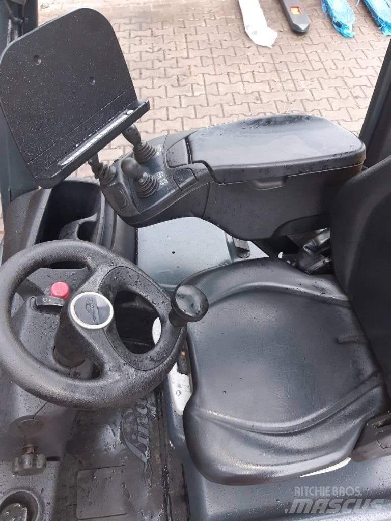 Linde E 12 Elektrostapler