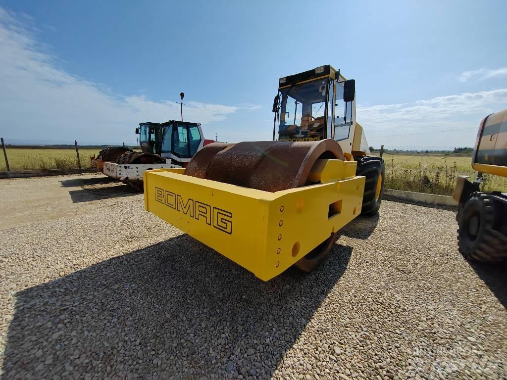 Bomag BW 225 D-3 Tandemwalzen