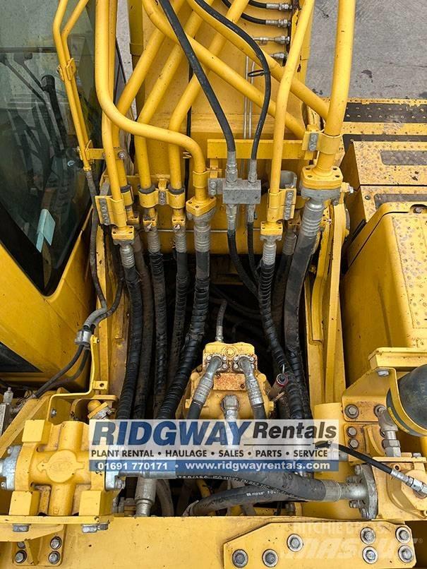 Komatsu PC 490 LC-11 Raupenbagger