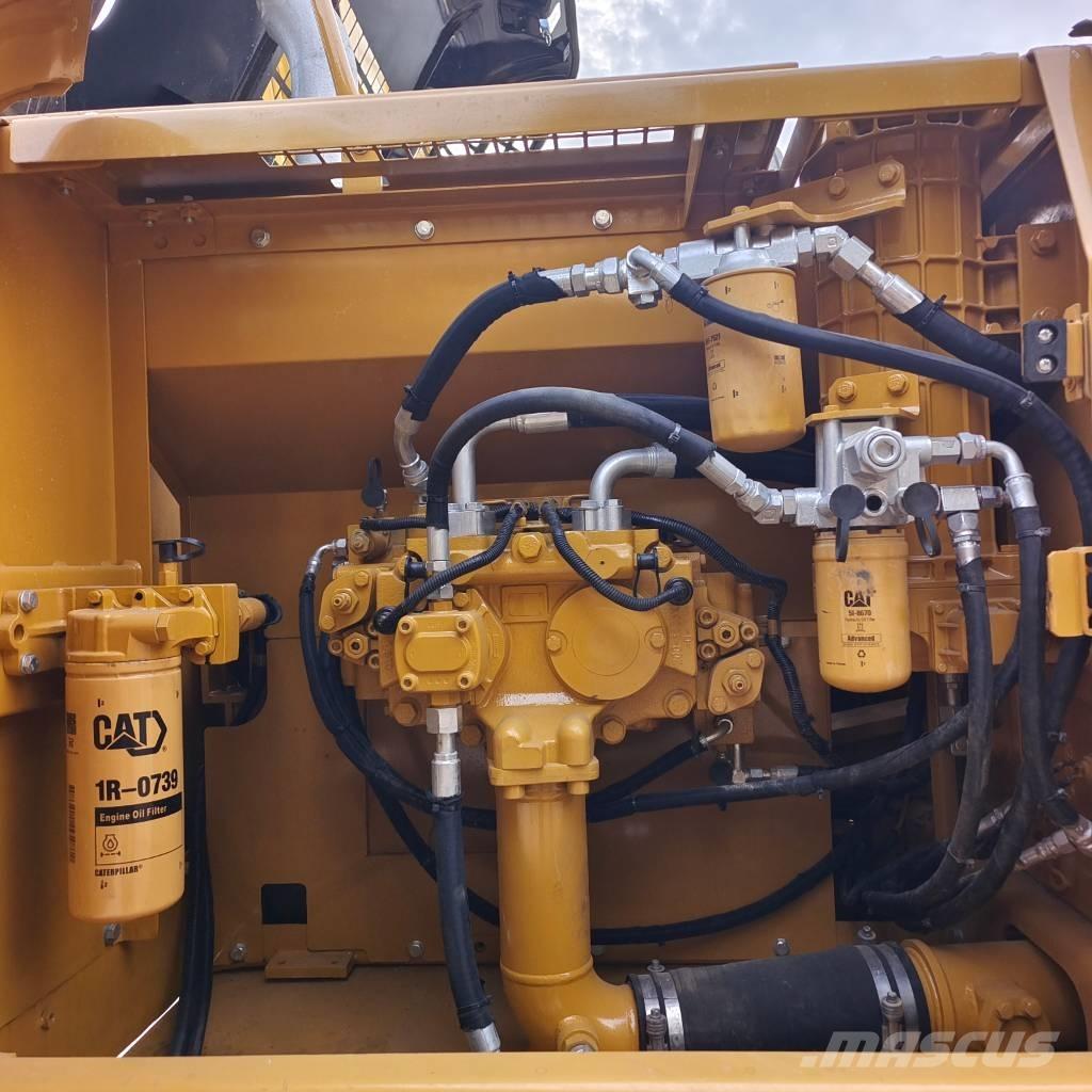 CAT 324 D2L Raupenbagger