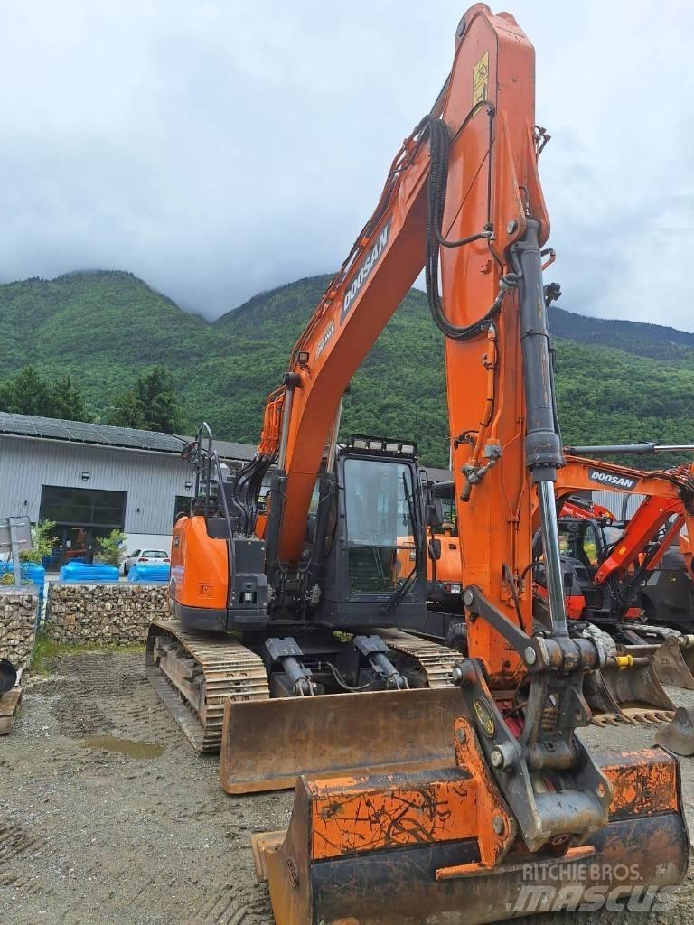 Doosan DX 140 LCR-7 Raupenbagger