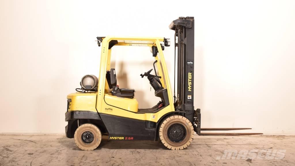 Hyster H2.5A6-L Gasstapler