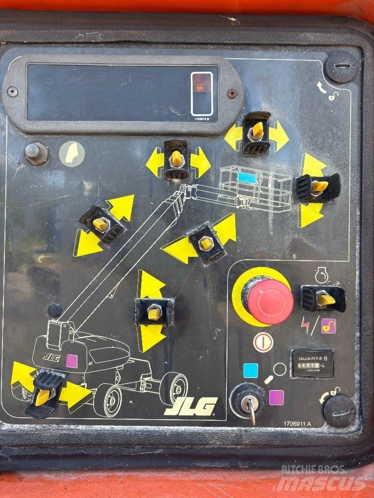 JLG 1350 SJP Teleskopbühnen