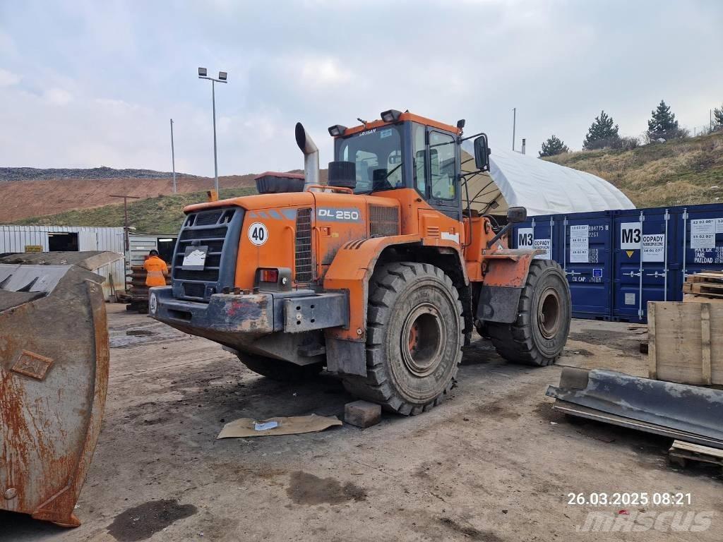 Doosan DL 250 Radlader