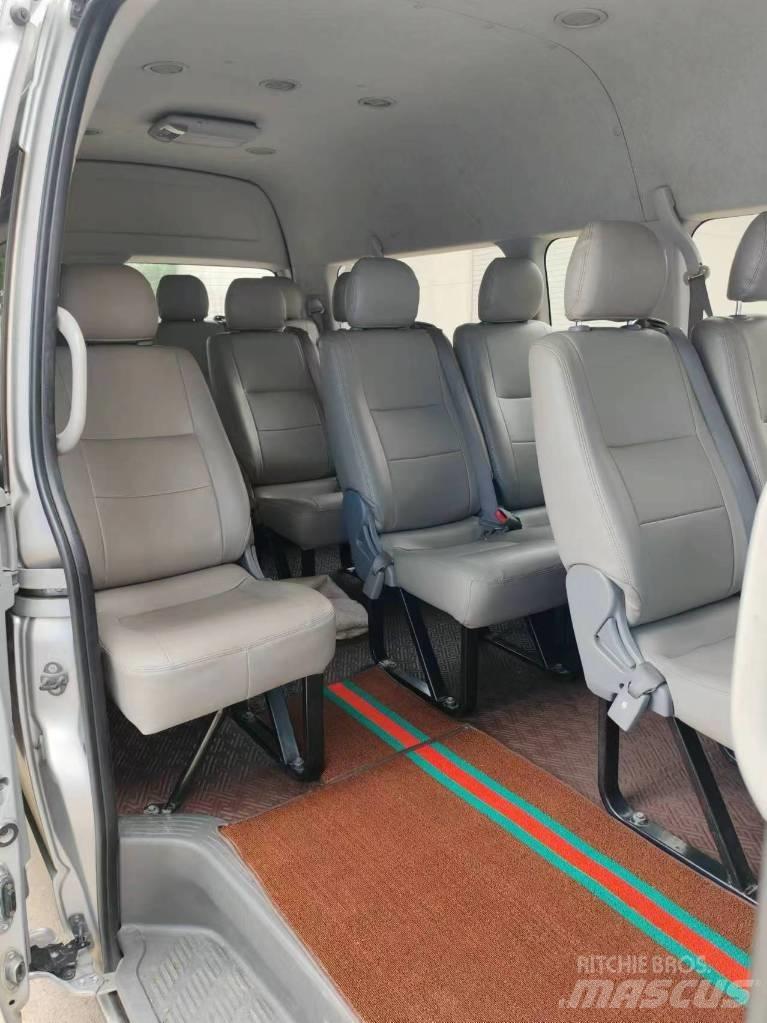 Toyota Coaster Überlandbusse