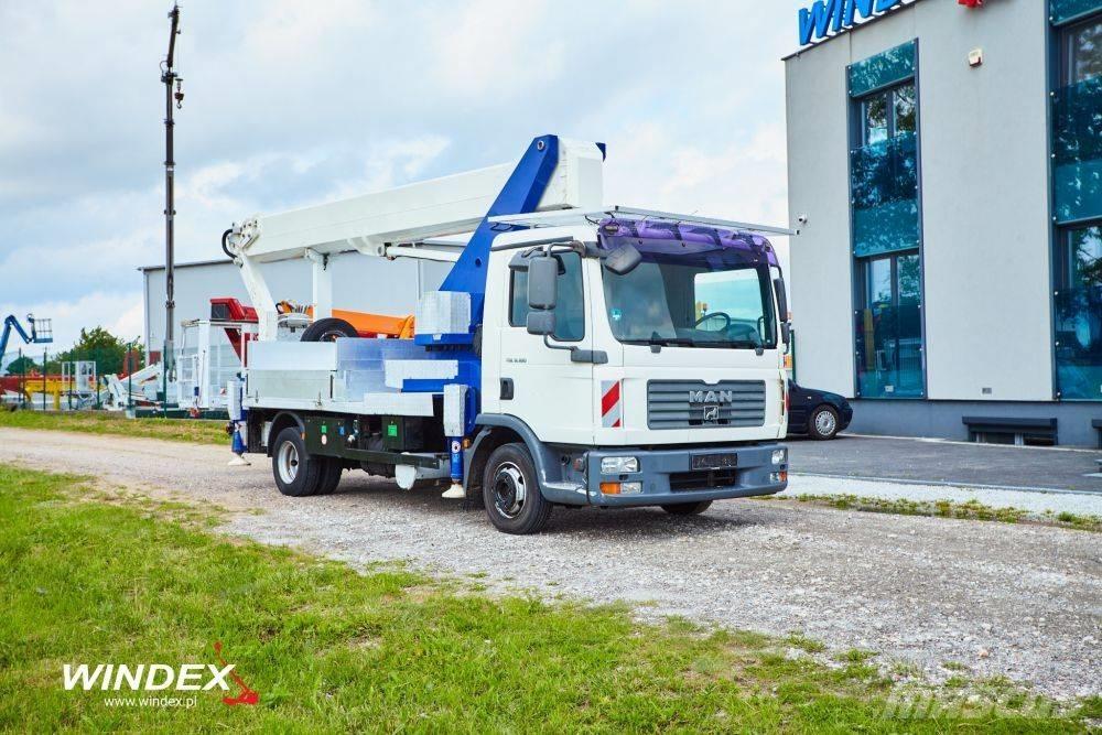 Wumag WT 300 LKW-Arbeitsbühnen